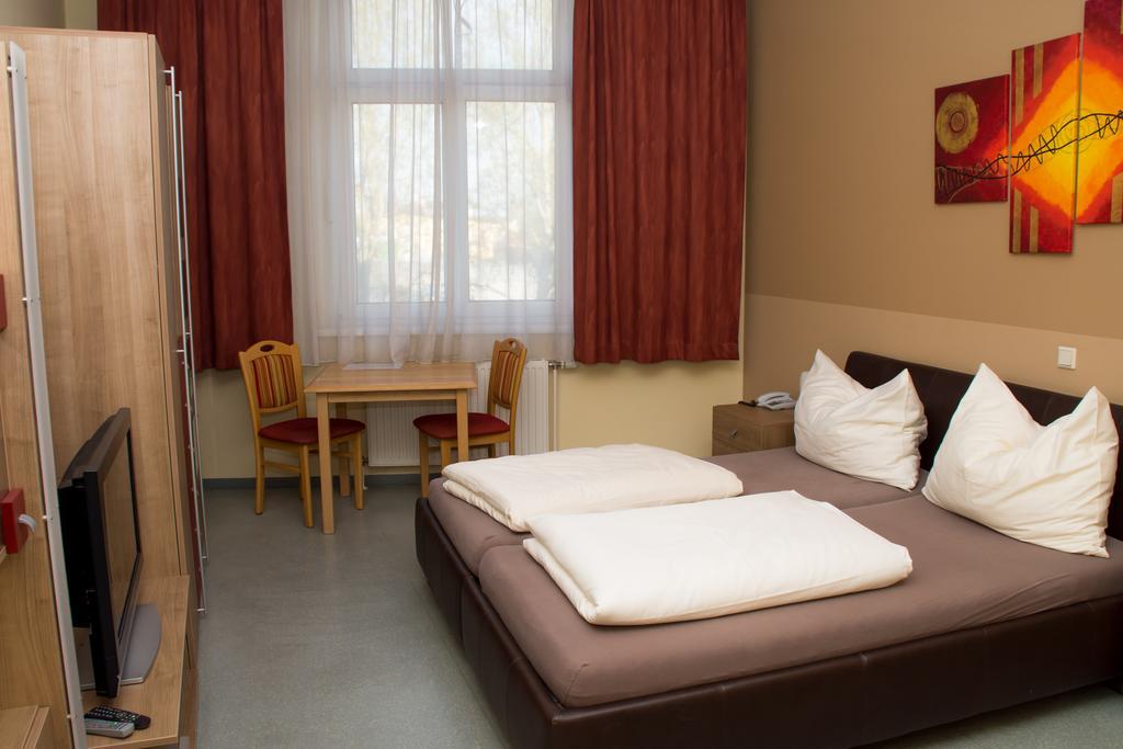 Welog Rast Ilz Motel Exterior photo